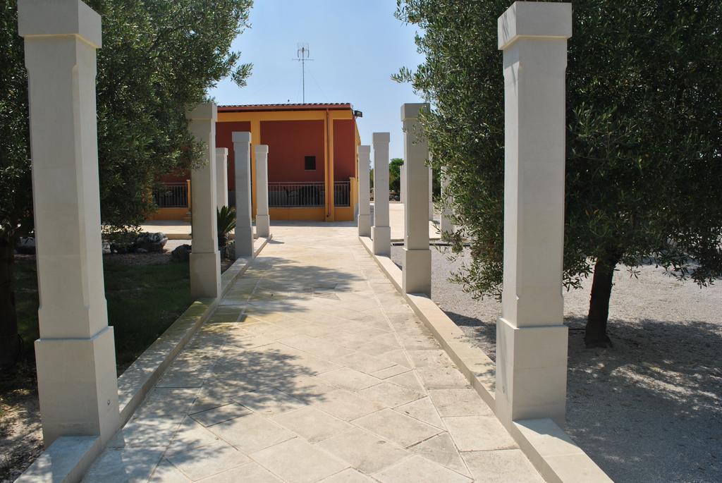 Tenuta La Spezia Carpignano Salentino Luaran gambar