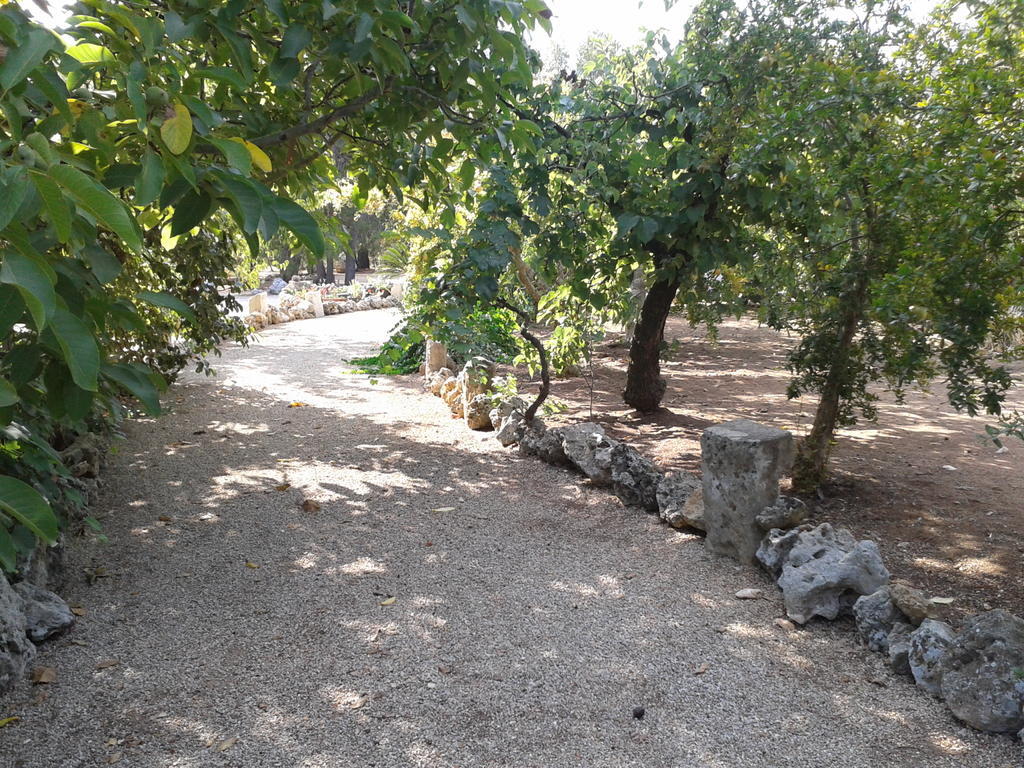 Tenuta La Spezia Carpignano Salentino Luaran gambar